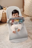 Little Pea BabyBjorn Bouncer Balance Soft-silver-white-mesh_bf_lifestyle